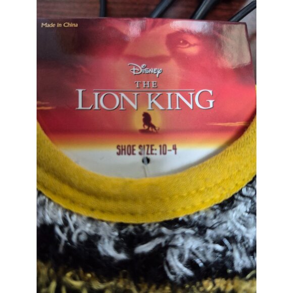 Disney The Lion King Fuzzy Non-Skid Socks With Grippers Size 10-4 - Picture 4 of 4
